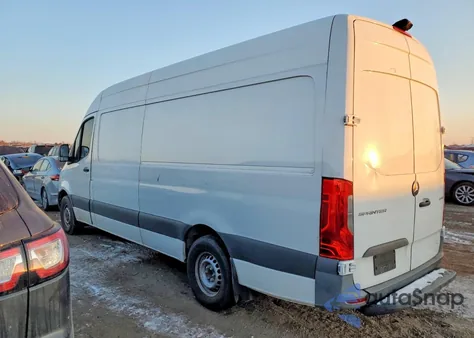 2021 Mercedes-Benz Sprinter 2500 z USA, uszkodzony, nr VIN W1W40CHY0MT052590
